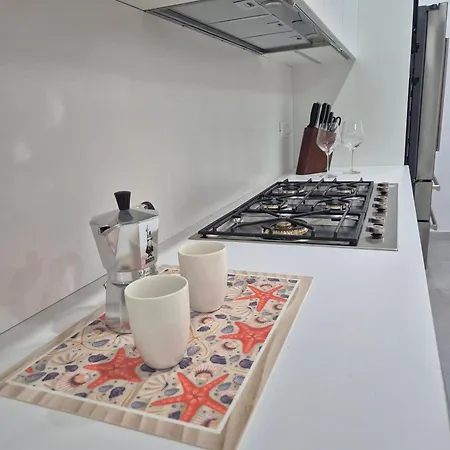 Domus Nova - Luxury Bed and Breakfast Πίτσο