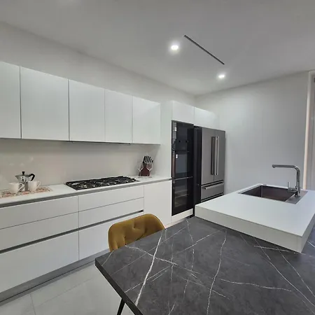 Bed and Breakfast Domus Nova - Luxury Πίτσο