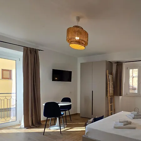 Bed and Breakfast Domus Nova - Luxury Πίτσο