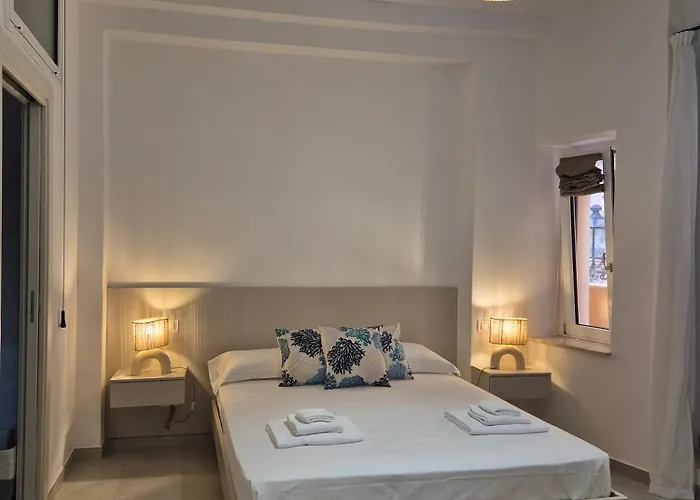 Domus Nova - Luxury לינה וארוחת בוקר פיצו